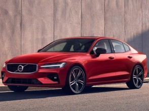 Фотография Volvo S60 2019 года